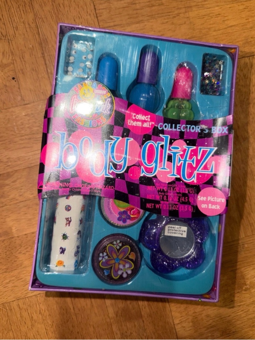 Vintage Lisa Frank Body Glitz Nail & Makeup Collector's Box